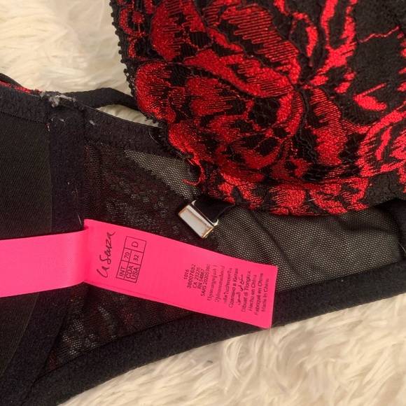 LaSenza, front clasp push-up bra - Picture 3 of 4